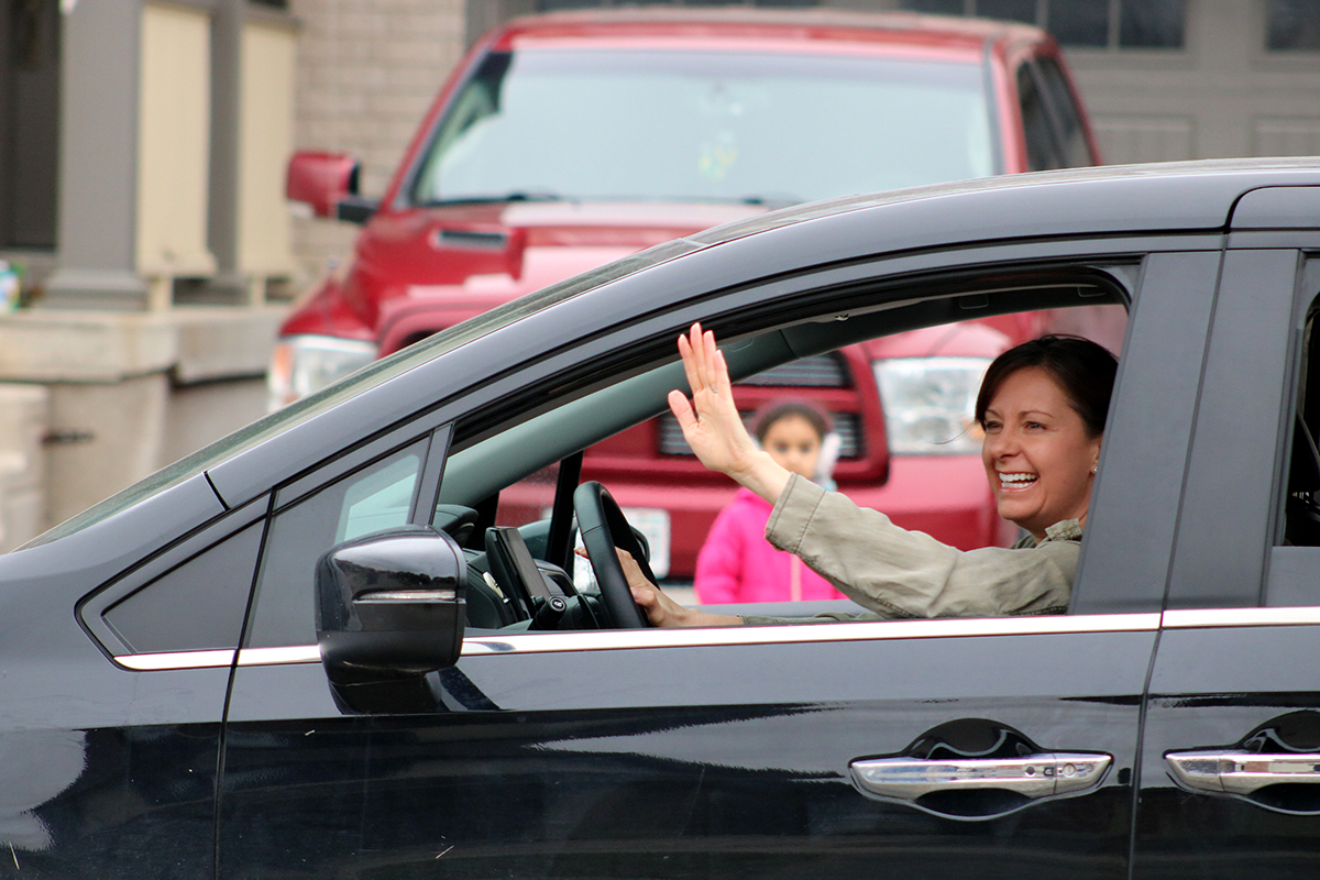 On Friday April 24, 2020, staff from Island Lake PS held a car parade through various neighbourhoods to bring cheer to their students. 