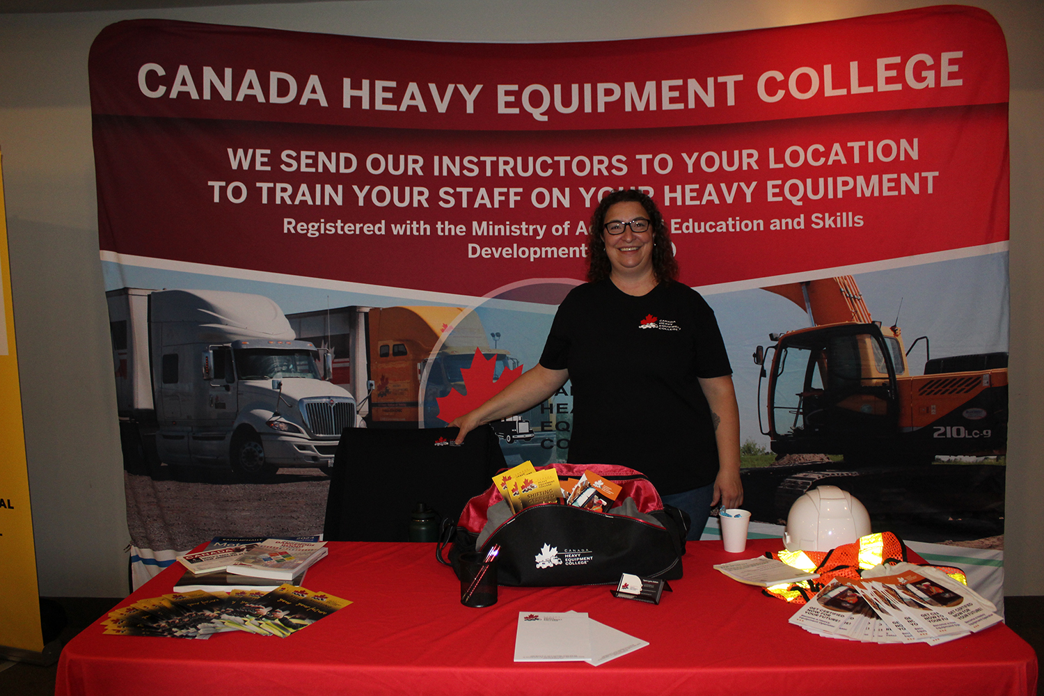 A representative from Canada Heavy Equipment College